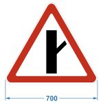 Дорожный знак 2.3.4. "Примыкание второстепенной дороги справа", 700х606 мм