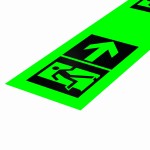 Разметка напольная на фотолюминесцентной ПВХ пленке, цветография "Выход справа со стрелкой" тип 3, на самоклеящейся основе