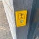 Антивандальная кнопка с сенсорной активацией, цвет желтый – вид товара 3