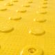 Плитка тактильная (конусы шах) противоск., 500х500х5, ПВХ, жел – вид товара 12